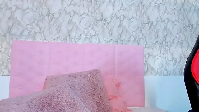 Bonnie Grace online show from 03/20/25, 09:56