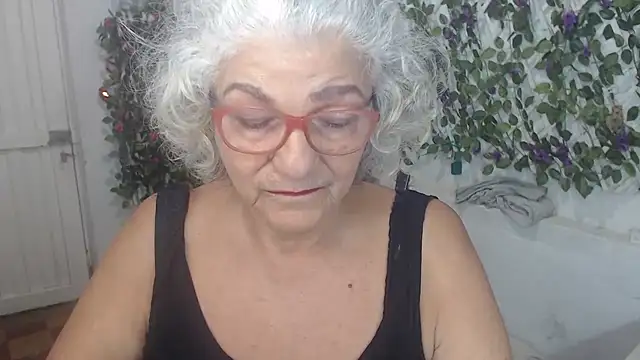 FunnyGrandma online show from 10/30/25, 02:02