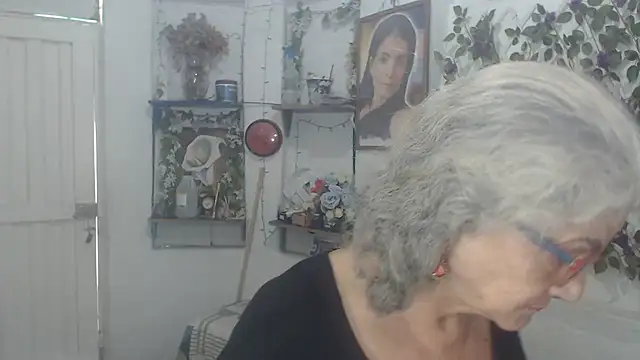 FunnyGrandma online show from 02/27/26, 02:50