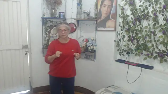 FunnyGrandma online show from 02/28/26, 04:08