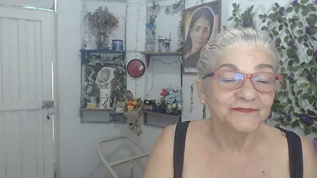 FunnyGrandma online show from 03/14/26, 07:30