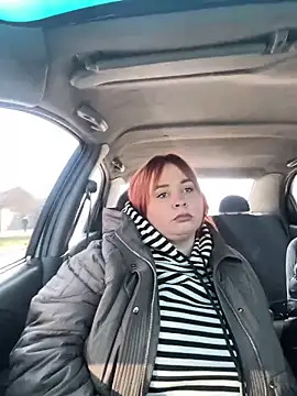 Model9798 online show from 02/27/25, 08:28