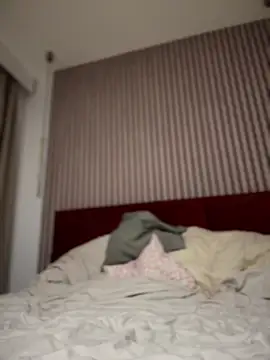 Snapshot of The_Snowwhitee chatting on 03/02/25, 07:56 The Snowwhitee online show from 03/02/25, 07:56