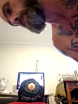 Snapshot of PhoenixDesire@xh chatting on 03/08/25, 11:39 PhoenixDesirexh online show from 03/08/25, 11:39