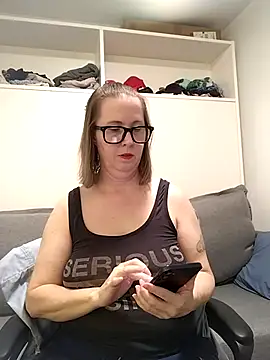 SweetandNaughty1 online show from 02/09/26, 09:41