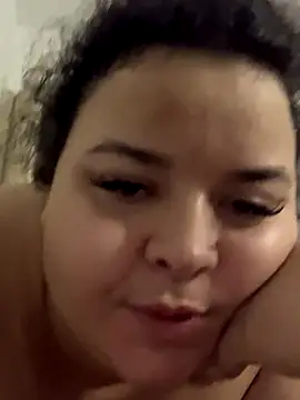 Snapshot of valentinny chatting on 09/20/25, 03:18 valentinny online show from 09/20/25, 03:18