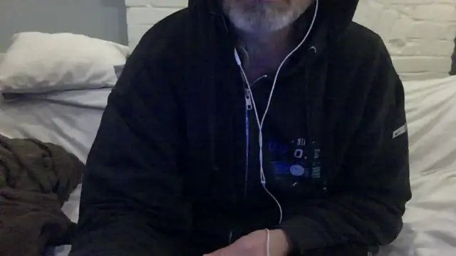 readyforfunxxx online show from 11/30/25, 09:13