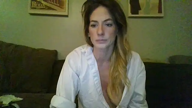 Snapshot of Rhodesxox chatting on 11/20/25, 11:04 Rhodesxox online show from 11/20/25, 11:04