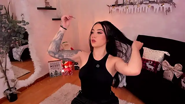 EmmyEvans1 online show from 11/29/25, 07:39