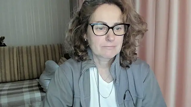 lauraoven online show from 02/05/25, 12:49