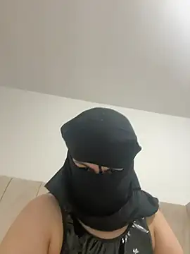 Snapshot of Marocainegroscul chatting on 03/01/26, 03:19 Marocainegroscul online show from 03/01/26, 03:19