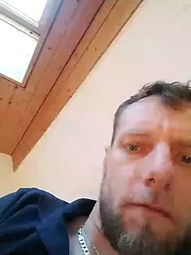 Snapshot of Kw8585kw chatting on 12/06/24, 02:06 Kw8585kw online show from 12/06/24, 02:06