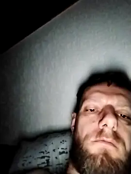 Snapshot of Kw8585kw chatting on 02/13/25, 03:50 Kw8585kw online show from 02/13/25, 03:50