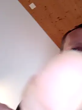 Kw8585kw online show from 02/14/26, 03:31