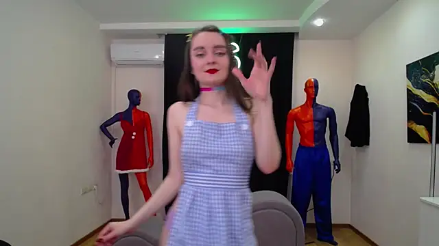 CloudGrace online show from 02/12/25, 06:19