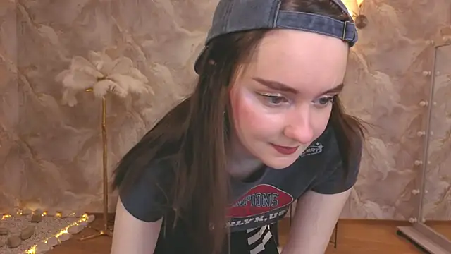 CloudGrace online show from 11/30/25, 03:21