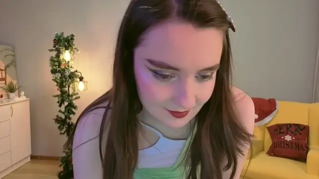 CloudGrace online show from 12/15/25, 06:23