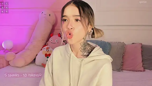  Tammara  online show from 02/17/26, 06:47