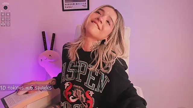  Tammara  online show from 03/04/26, 11:49