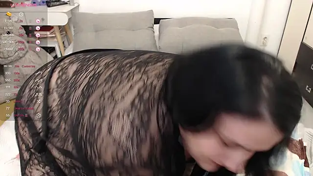 Snapshot of naughtykiss chatting on 01/30/25, 11:24 naughtykiss online show from 01/30/25, 11:24