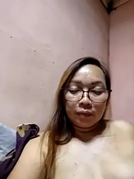Snapshot of asianwet4u chatting on 05/08/26, 05:18 asianwet4u online show from 05/08/26, 05:18