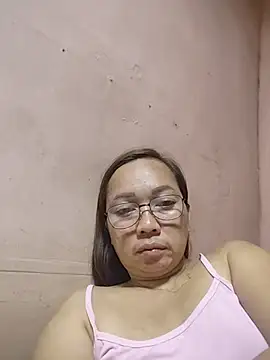 Snapshot of asianwet4u chatting on 05/20/26, 05:08 asianwet4u online show from 05/20/26, 05:08
