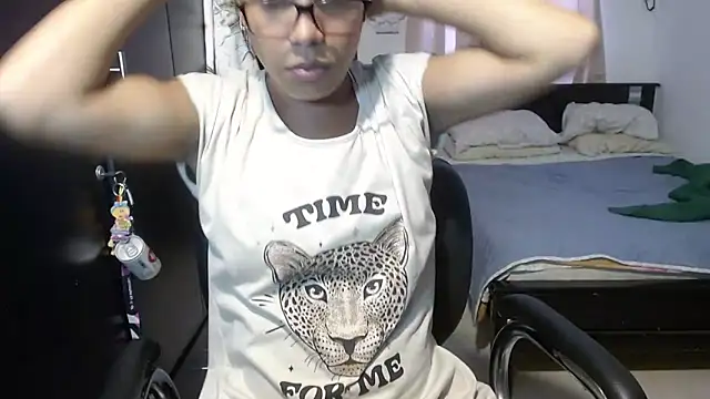 Snapshot of sensual_nataliee chatting on 01/13/25, 05:55 sensual nataliee online show from 01/13/25, 05:55