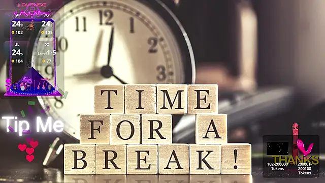 Snapshot of HelenSpellman chatting on 02/05/26, 08:02 HelenSpellman online show from 02/05/26, 08:02