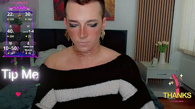 Snapshot of HelenSpellman chatting on 06/27/26, 06:07 HelenSpellman online show from 06/27/26, 06:07