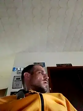 Snapshot of Codymc89 chatting on 05/15/26, 02:13 Codymc89 online show from 05/15/26, 02:13