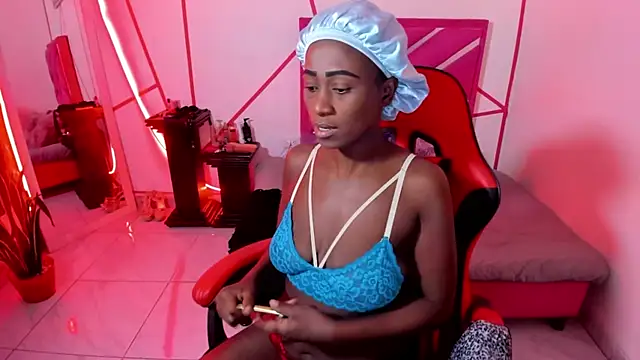 Snapshot of stNatashaBrunette chatting on 11/15/25, 12:19 stNatashaBrunette online show from 11/15/25, 12:19