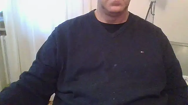 Snapshot of ANONIMO7735 chatting on 03/01/25, 06:03 ANONIMO7735 online show from 03/01/25, 06:03