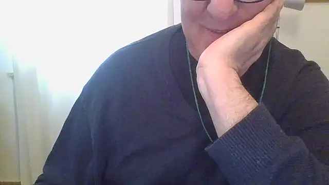 Snapshot of ANONIMO7735 chatting on 03/02/25, 09:53 ANONIMO7735 online show from 03/02/25, 09:53