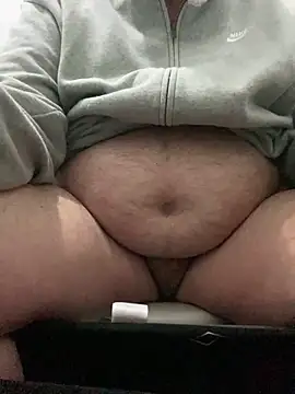 Snapshot of ANONIMO7735 chatting on 03/18/25, 10:48 ANONIMO7735 online show from 03/18/25, 10:48