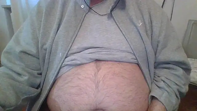 Snapshot of ANONIMO7735 chatting on 03/19/25, 05:52 ANONIMO7735 online show from 03/19/25, 05:52