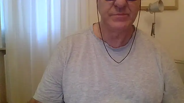 Snapshot of ANONIMO7735 chatting on 09/13/25, 05:07 ANONIMO7735 online show from 09/13/25, 05:07