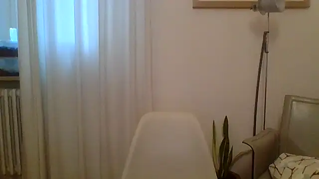 Snapshot of ANONIMO7735 chatting on 09/16/25, 04:30 ANONIMO7735 online show from 09/16/25, 04:30