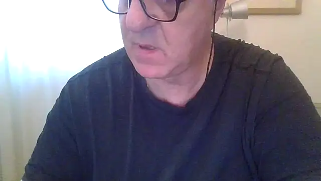 Snapshot of ANONIMO7735 chatting on 10/09/25, 07:50 ANONIMO7735 online show from 10/09/25, 07:50