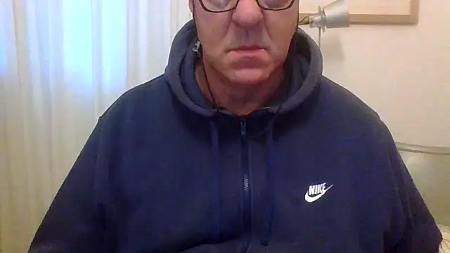 Snapshot of ANONIMO7735 chatting on 10/22/25, 05:19 ANONIMO7735 online show from 10/22/25, 05:19