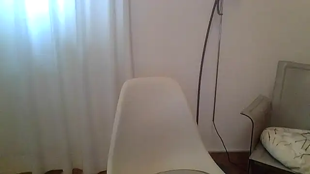 Snapshot of ANONIMO7735 chatting on 11/24/25, 11:21 ANONIMO7735 online show from 11/24/25, 11:21