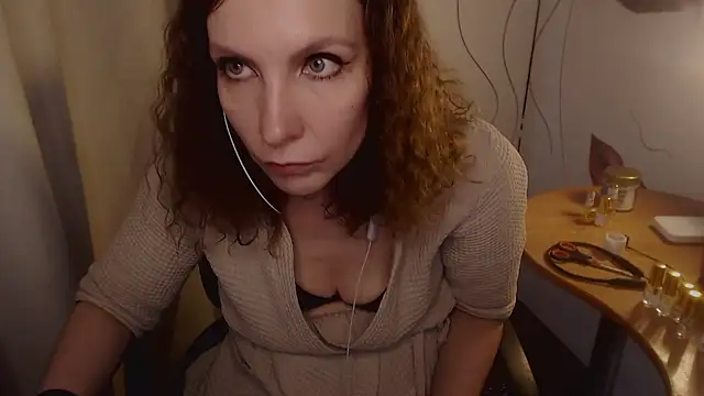 JohansonKatie online show from 01/11/25, 11:56