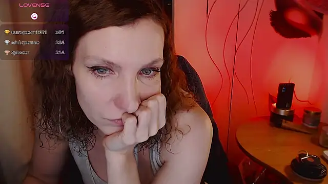 JohansonKatie online show from 02/01/25, 02:47