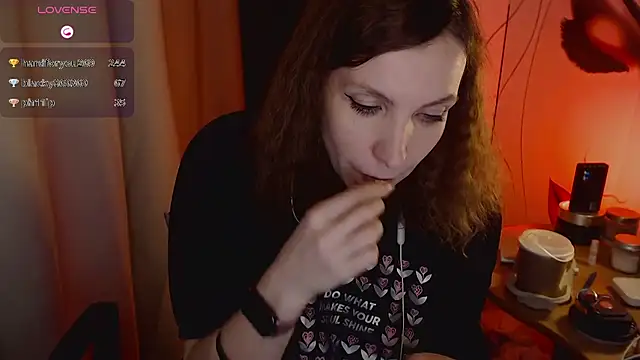 JohansonKatie online show from 02/11/25, 04:56