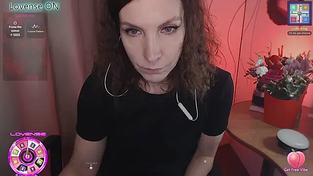 JohansonKatie online show from 02/17/25, 01:32