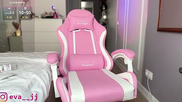 Eva JJ online show from 03/02/26, 05:08