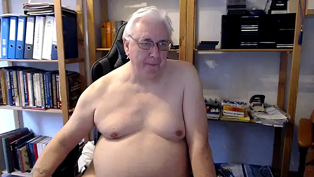 SchwanzhureXXL online show from 02/20/25, 02:57