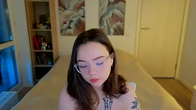 MilenaSaint online show from 05/06/26, 03:35