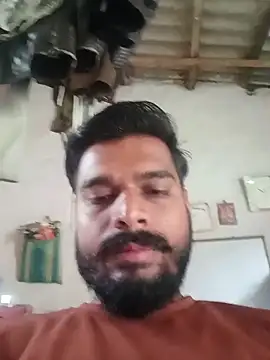 Snapshot of veaman9939 chatting on 07/13/26, 04:37 veaman9939 online show from 07/13/26, 04:37