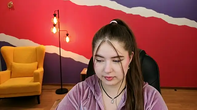 NicoleFoxery online show from 09/18/25, 03:19