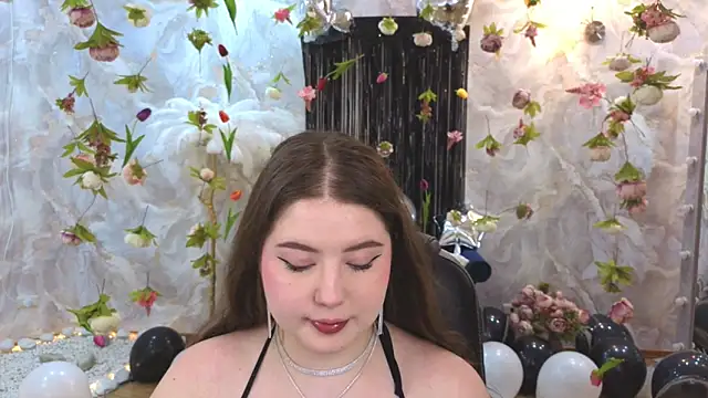 NicoleFoxery online show from 07/08/26, 01:21